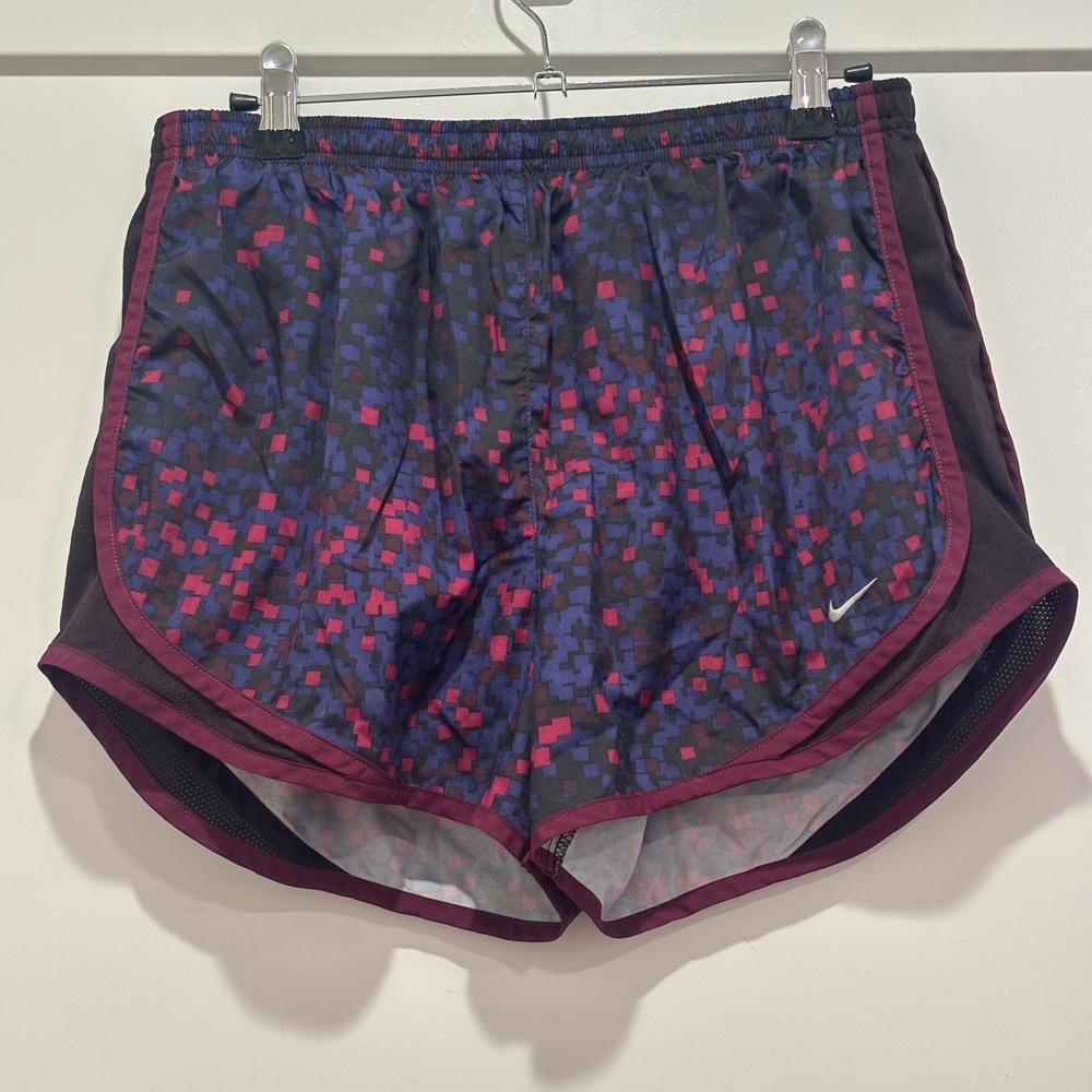 Nike Dri-FIT Womens Running Shorts Pixel Geometric Print Purple Blue Small